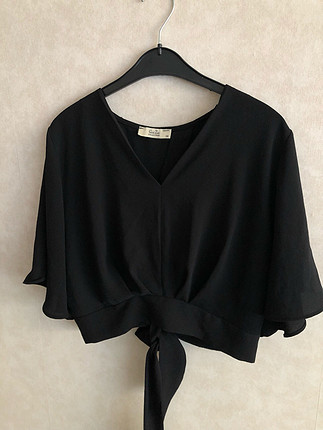 m Beden Crop Siyah Bluz