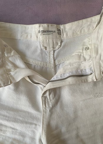 Kadın Beyaz Mini Denim Şort - Görsel 3