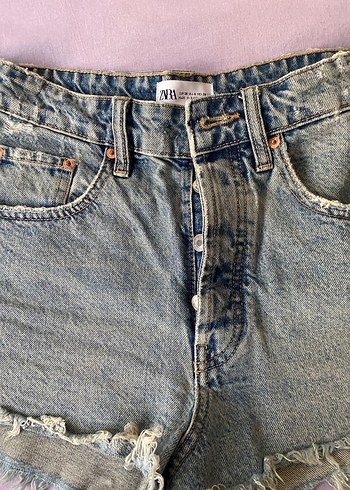 Düğmeli Mini Denim Şort - Görsel 2