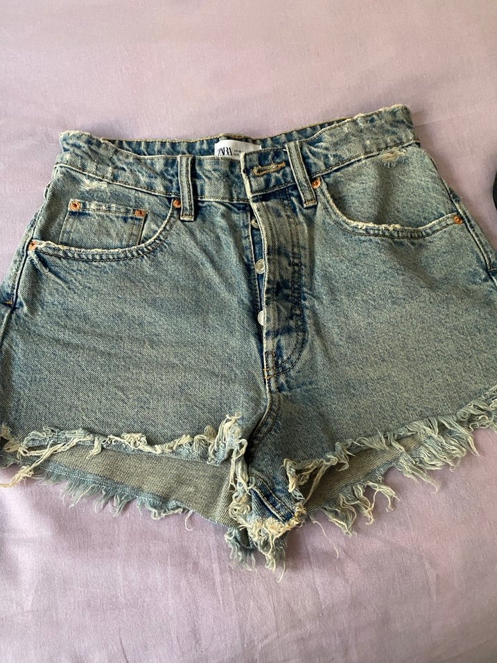 Düğmeli Mini Denim Şort - Görsel 4