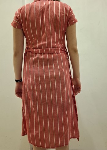 Pembe Çizgili V Yaka Midi Elbise - Görsel 6