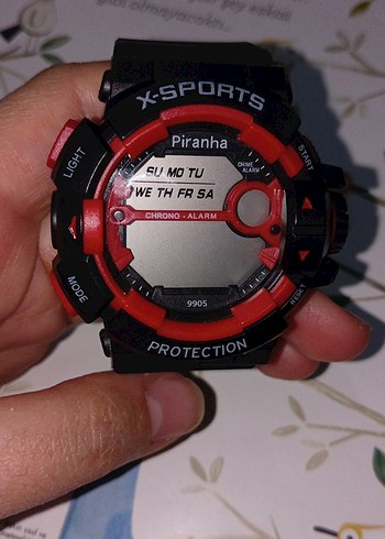 Kırmızı Siyah Piranha Dijital Erkek Saati - Görsel 2