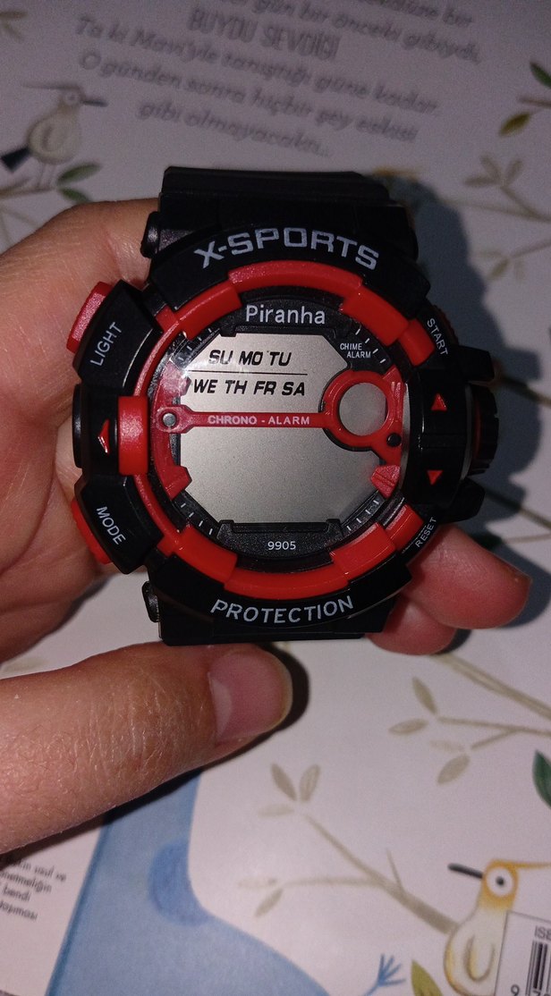 Kırmızı Siyah Piranha Dijital Erkek Saati - Görsel 2