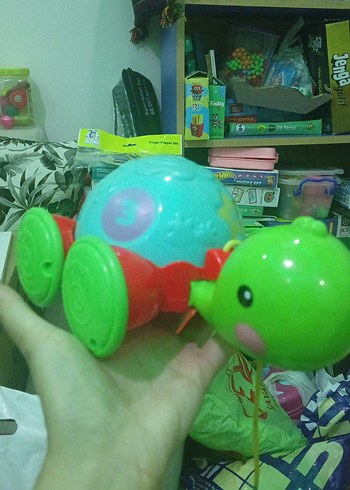 Fisher Price Yeşil Renkli Çekmeli Oyuncak Kaplumbağa