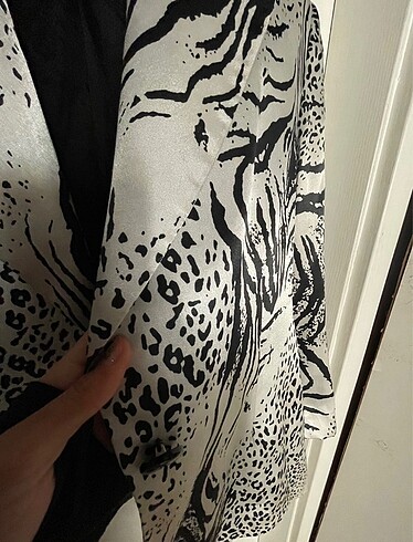 l Beden beyaz Renk Saten Vintage Leopar Blazer Ceket