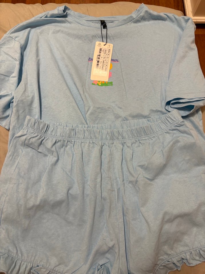 Etiketli Kadın Pijama Takımı - Görsel 2