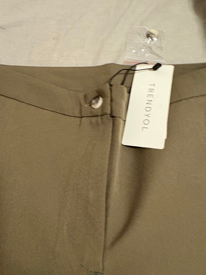 Etiketli Kumaş Pantalon - Görsel 4