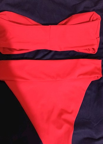 Kırmızı Tokalı Strappy Bikini - Görsel 3