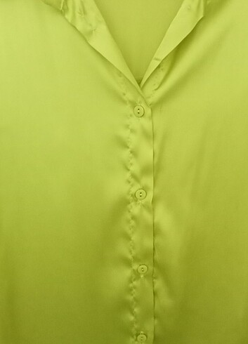 Fashionsak Yeşil saten gömlek 
