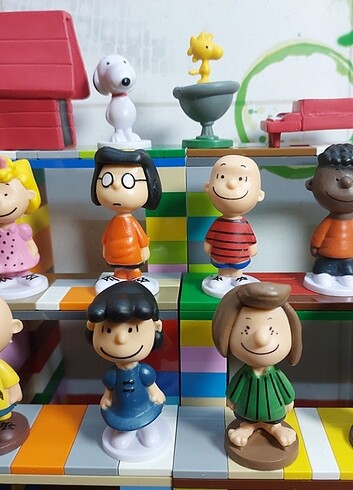  Beden Renk Peanuts Snoopy Charlie Brown 5 cm 12li Figür Seti 