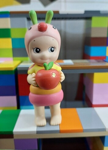 Beden Renk Sonny Angel Bug's World Kutulu