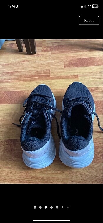 36 Beden siyah Renk Adidas spor ayakkabısı