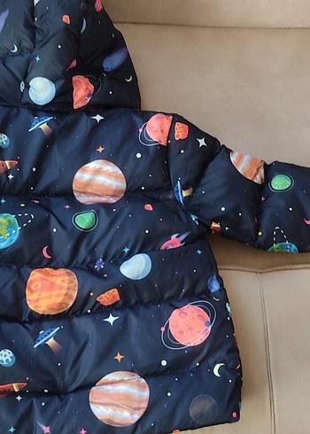 Çocuklar İçin Desenli Kapüşonlu Mont - Görsel 4