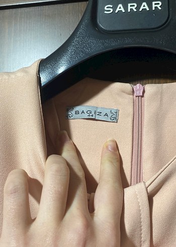 Bej Uzun Kollu Kadın Uzun Elbise - Görsel 3