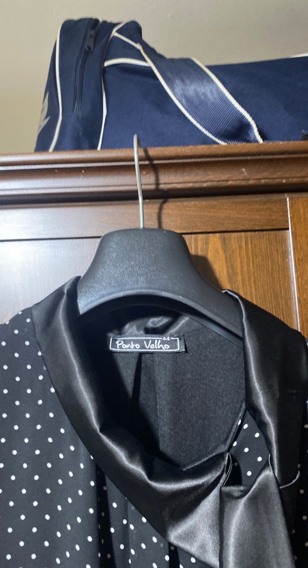 Kadın Siyah Puantiyeli Midi Halter Elbise - Görsel 3