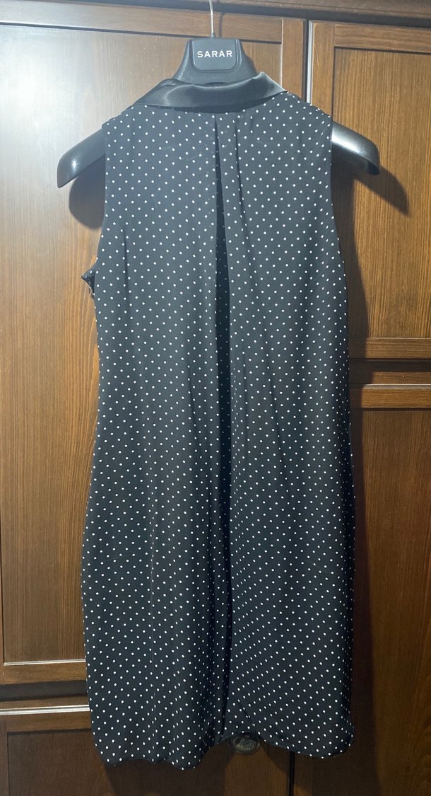 Kadın Siyah Puantiyeli Midi Halter Elbise - Görsel 4