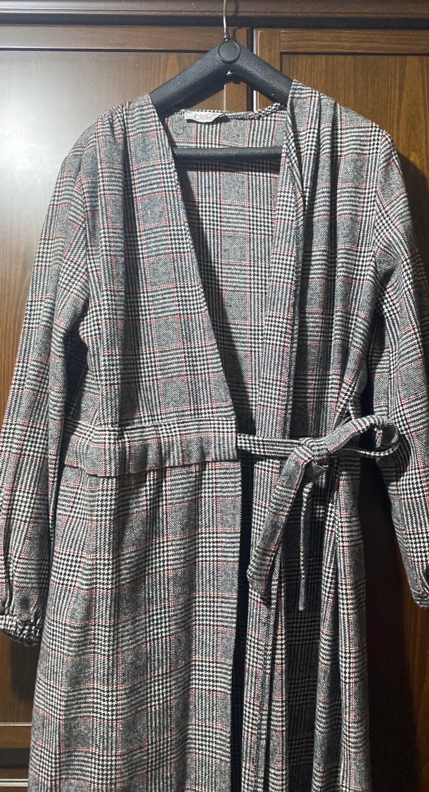 Gri Uzun Kollu Bol Kesim Kadın Sabahlık - Görsel 2