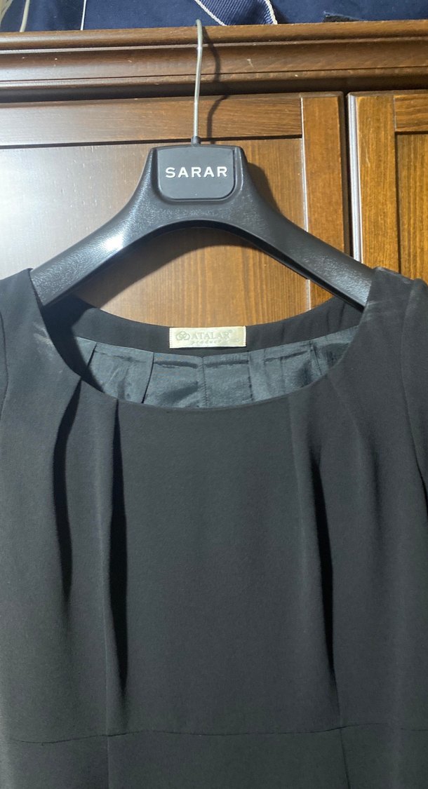 Siyah Midi Kısa Kollu Ofis Elbisesi - Görsel 2