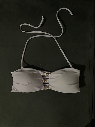 Lila bikini üstü