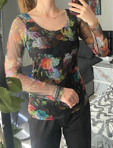 Çiçekli bluz