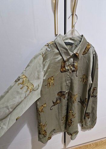 Düğmeli Bej Uzun Kollu Keten Gömlek - Görsel 2