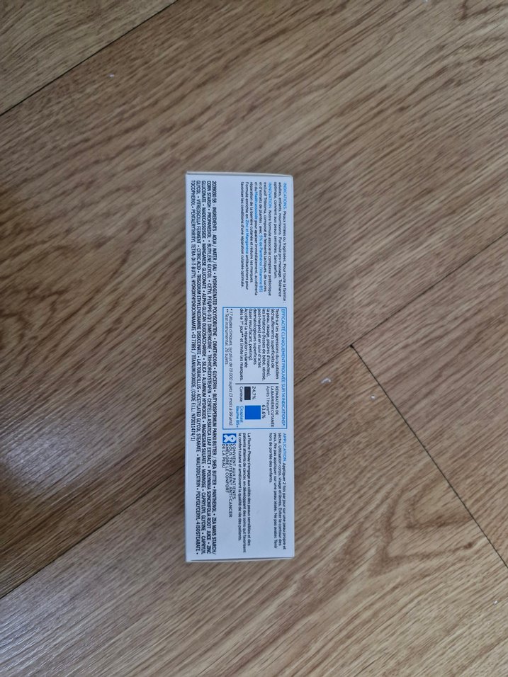 La Roche-Posay Cicaplast Baume B5 Onarıcı Krem - Görsel 2