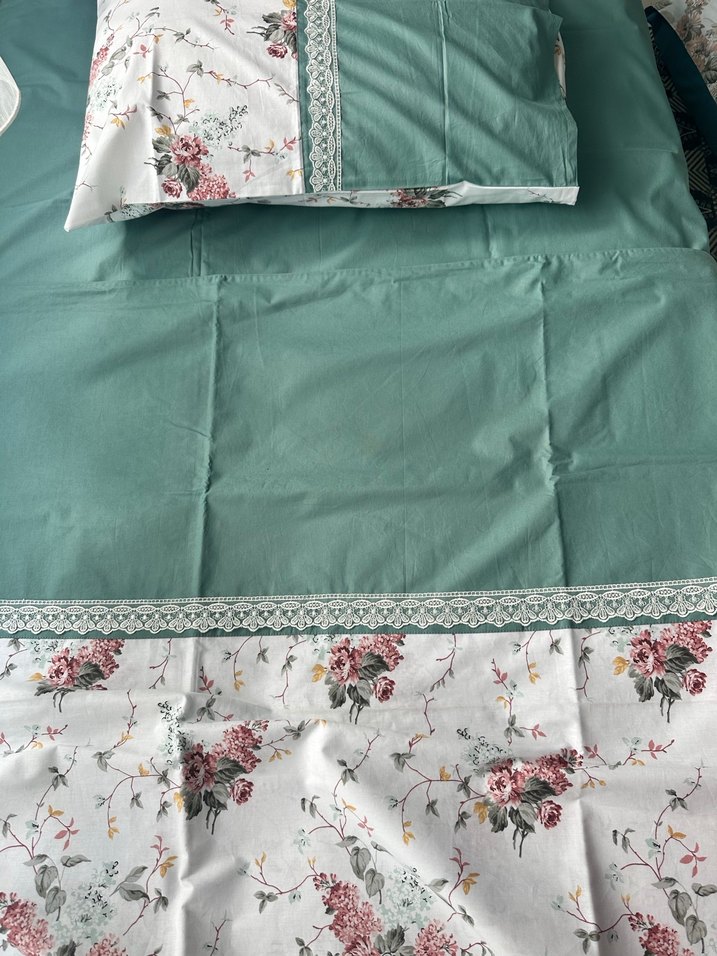 Çiçek Desenli Nevresim Takımı - Görsel 5