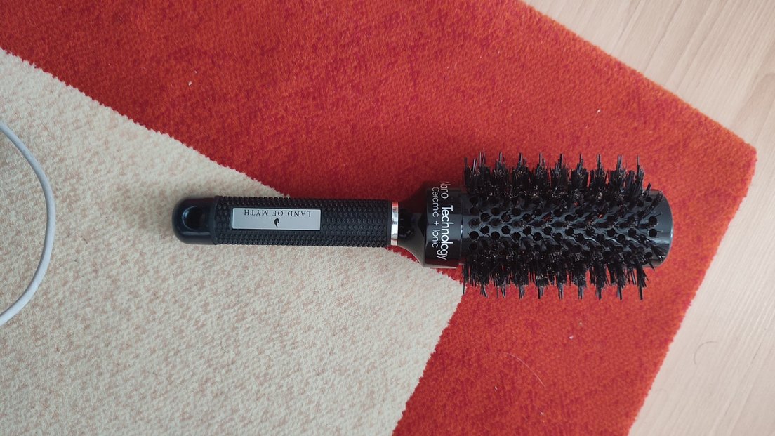 Land Of Myth Seramik ve İyon Teknolojili Saç Fırçası - Görsel 2