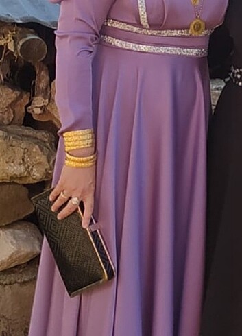Bel ölçüsü.40 iki kol arası.49 boy.147 cm
