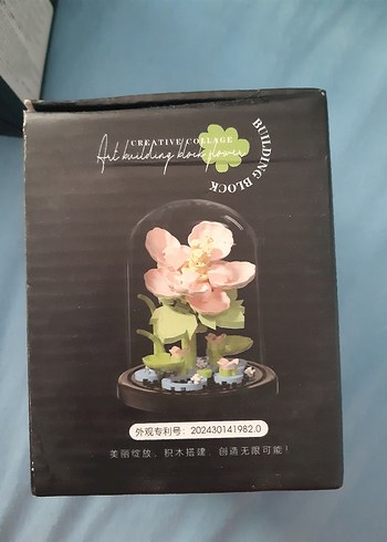 Beden Renk Fanuslu Lego Çiçekler