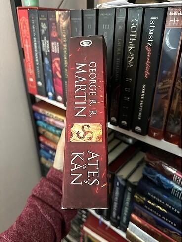  Ateş ve kan george r. r. martin