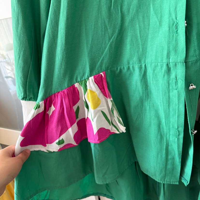 Yeşil Uzun Kollu Düğmeli Uzun Gömlek - Görsel 2