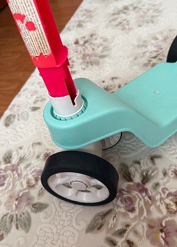 Turkuaz Çocuk Scooterı Renkli Tutacaklı - Görsel 2