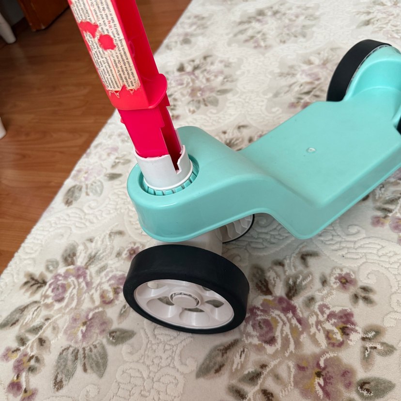 Turkuaz Çocuk Scooterı Renkli Tutacaklı - Görsel 2