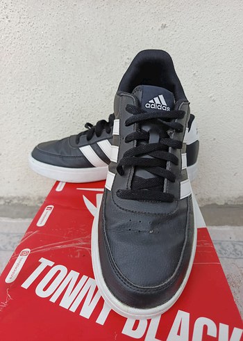 Adidas Erkek Siyah Beyaz Spor Ayakkabı orjinal üründür - Görsel 2