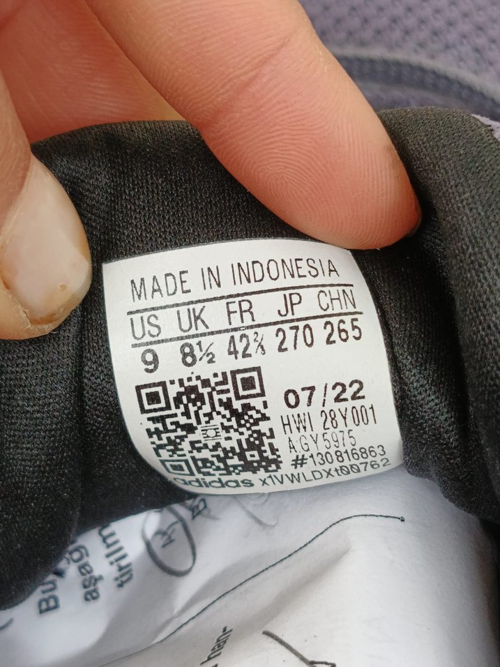 Erkek Spor Ayakkabı Adidas Velcro Bağcıklı orjinal üründür - Görsel 3