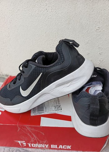 Nike 42.5