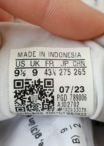 Erkek Beyaz Spor Ayakkabı Bağcıklı adidas orjinal üründür - Görsel 3