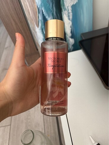 Victoria Secret Vücut Spreyi