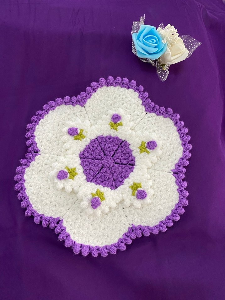 Renkli Nakışlı Örgü Çocuk Battaniyesi - Görsel 3