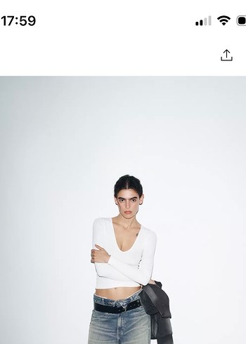 Beyaz V Yaka Crop Top - Görsel 2