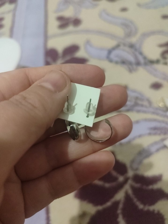 Minimalist Mini Gümüş Küpe - Görsel 3