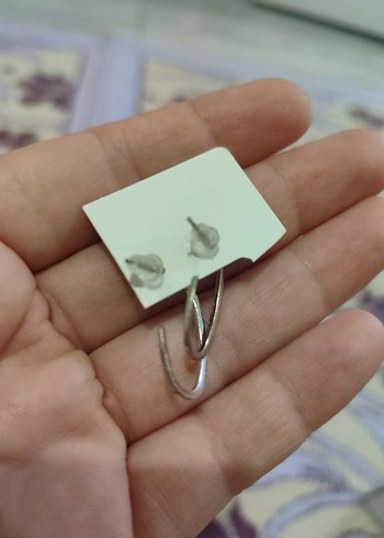 Gri Minimalist Midi Küpe - Görsel 3