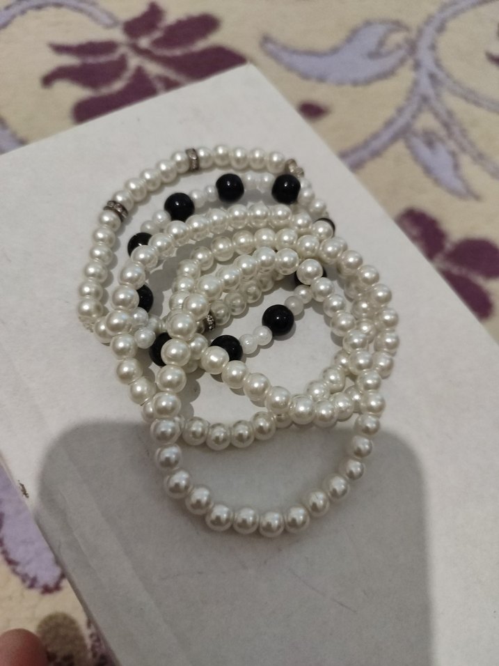 İnci ve Siyah Boncuklu Kadın Bileklik - Görsel 2