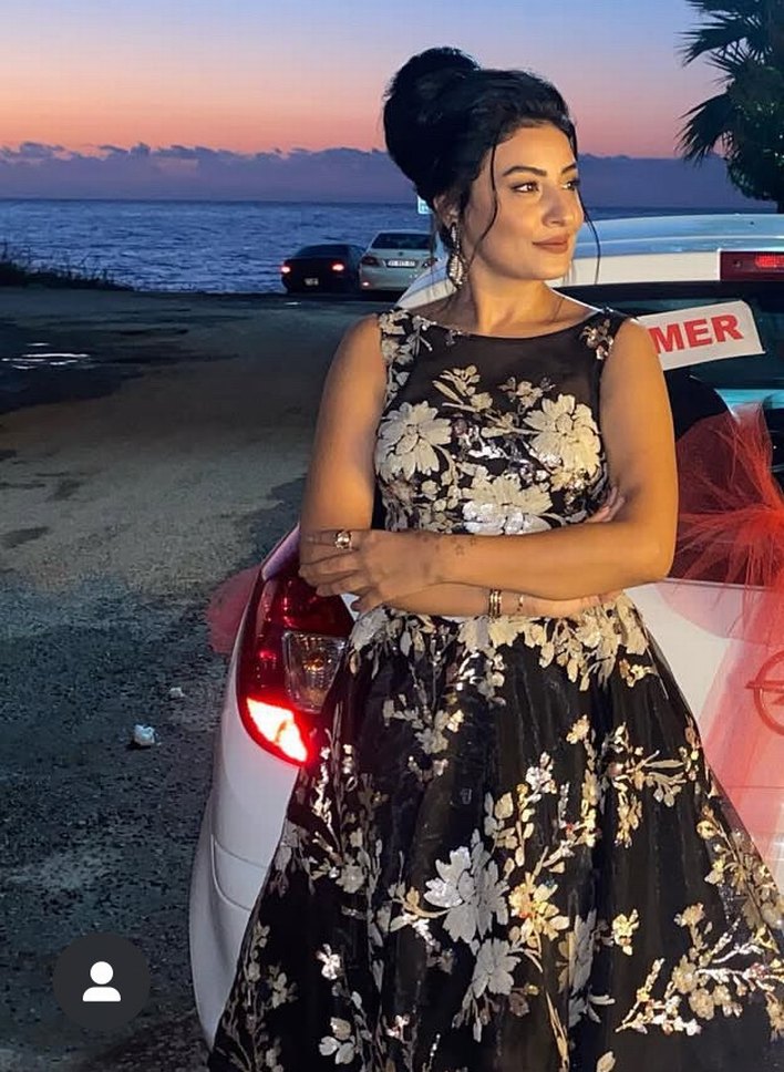 Siyah Çiçek Desenli Uzun Straplez Kadın Abiye - Görsel 2