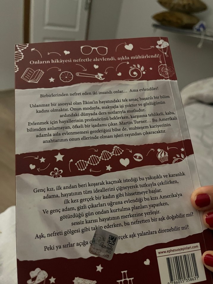 Dikkat! Aşk Çıkabilir - Asude - Görsel 2