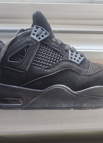 Nike Air Jordan 4 Black Cat