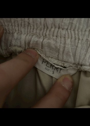 Düğmeli Beyaz Keten Kadın Pantolon - Görsel 4