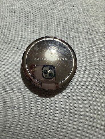 Marc Jacob?s Allık pembemsi pudra shimmer