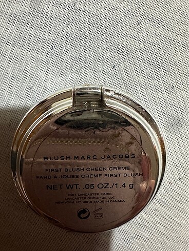 Marc Jacobs Marc Jacob?s Allık pembemsi pudra shimmer